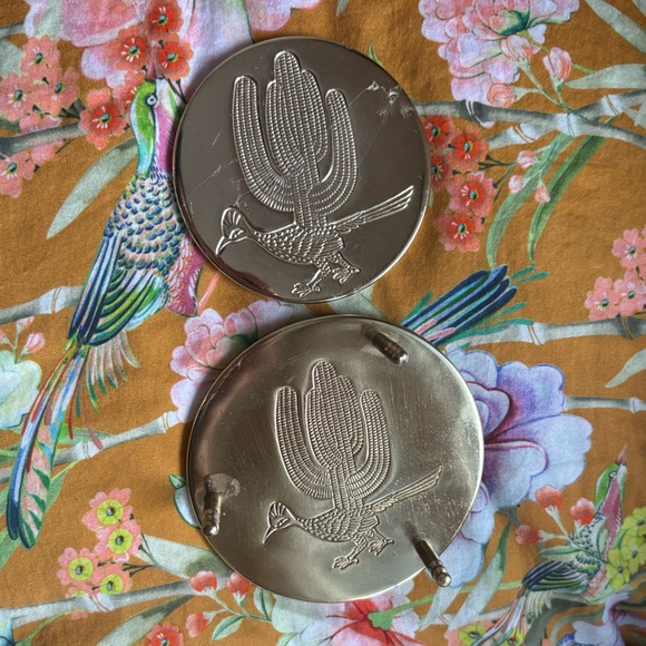 Vintage Other - Vintage Coaster Holder • Cactus Road Runner Motif • Gold-Tone